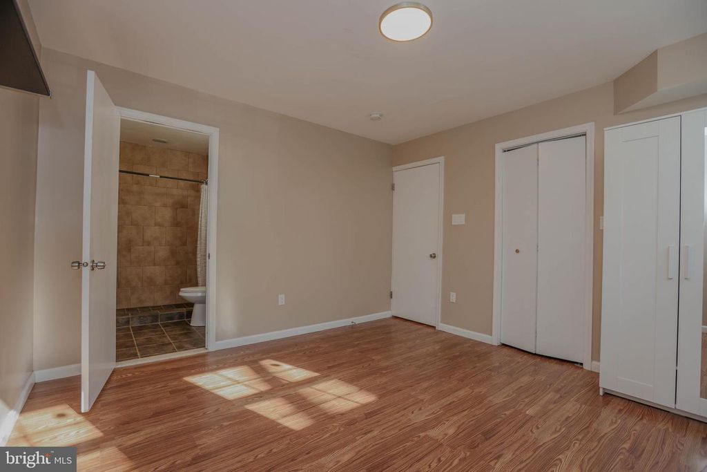 Image 32 of property listing at 11701 STONEGATE LN, Columbia, MD 21044