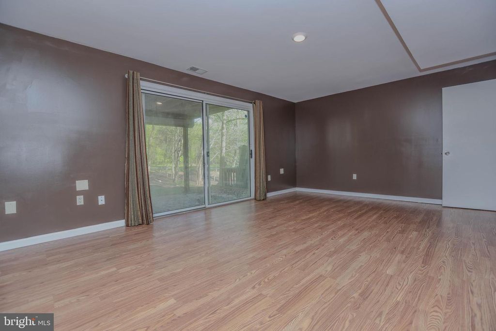 Image 38 of property listing at 11701 STONEGATE LN, Columbia, MD 21044