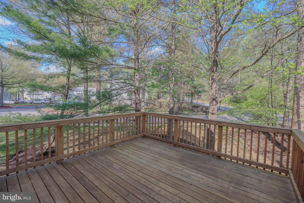 Image 40 of property listing at 11701 STONEGATE LN, Columbia, MD 21044