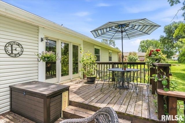 23751 HOMESTEAD Lane, Athens, IL 62613