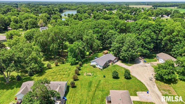23751 HOMESTEAD Lane, Athens, IL 62613