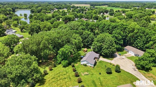 23751 HOMESTEAD Lane, Athens, IL 62613