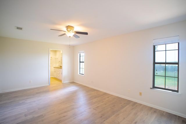 812 Crestline Drive, Mexia, TX 76667