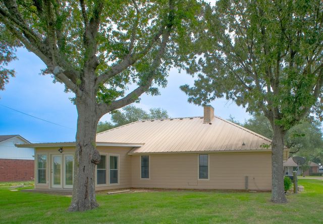 812 Crestline Drive, Mexia, TX 76667