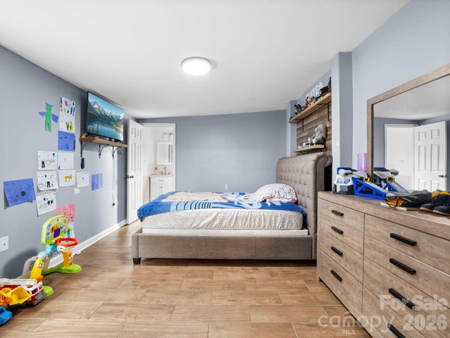 166 Fleece Lane, Mooresboro, NC 28114