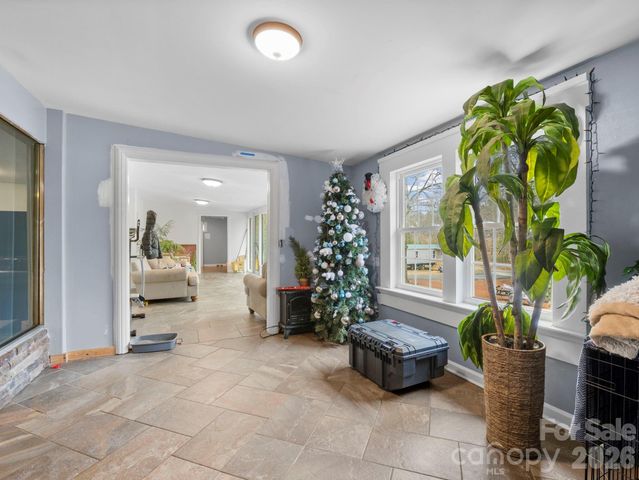 166 Fleece Lane, Mooresboro, NC 28114