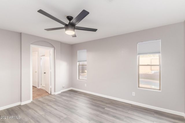 2518 W Bent Tree Drive, Phoenix, AZ 85085