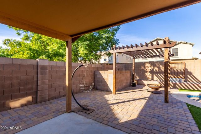 2518 W Bent Tree Drive, Phoenix, AZ 85085