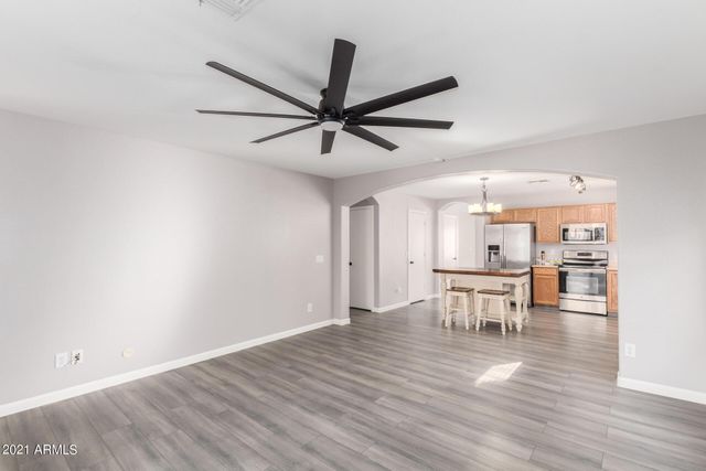 2518 W Bent Tree Drive, Phoenix, AZ 85085