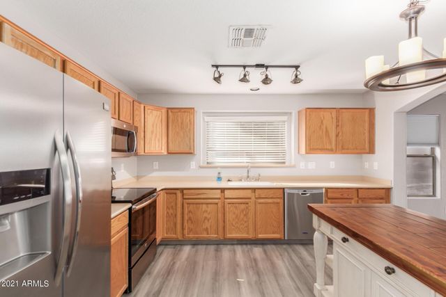 2518 W Bent Tree Drive, Phoenix, AZ 85085