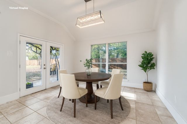 204 Pembrook Street, Lake Dallas, TX 75065