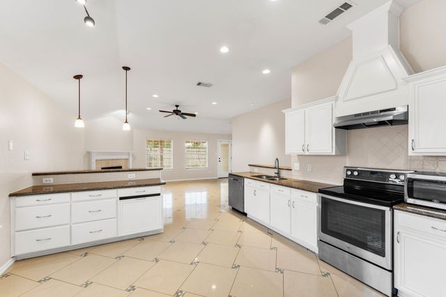 1135 Germany Drive, Cedar Hill, TX 75104