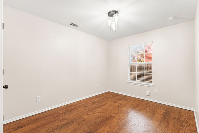 1135 Germany Drive, Cedar Hill, TX 75104