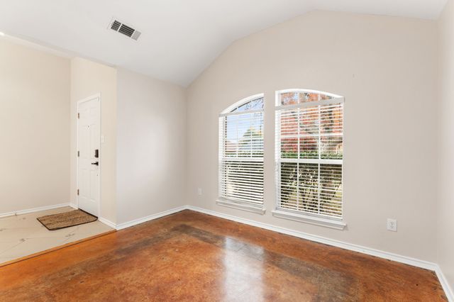 1135 Germany Drive, Cedar Hill, TX 75104