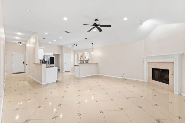 1135 Germany Drive, Cedar Hill, TX 75104