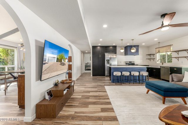 15046 N 20TH Place, Phoenix, AZ 85022