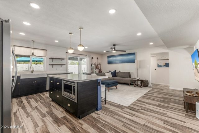 15046 N 20TH Place, Phoenix, AZ 85022