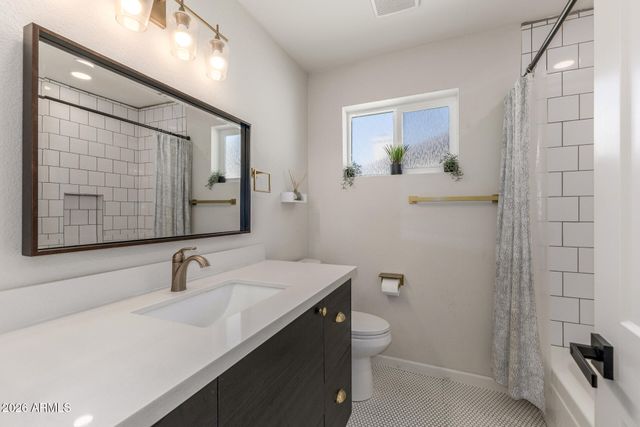 15046 N 20TH Place, Phoenix, AZ 85022