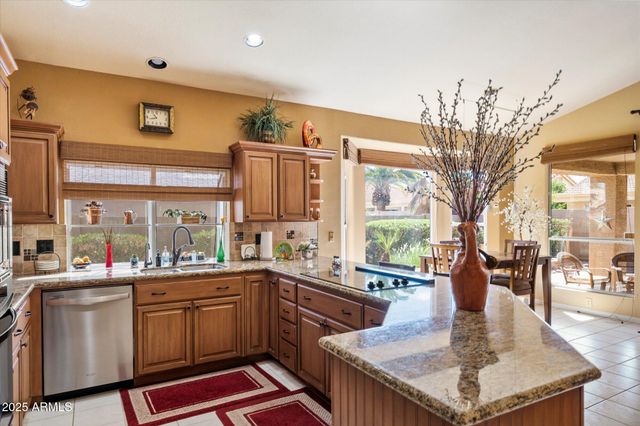 10605 E NACOMA Drive, Sun Lakes, AZ 85248