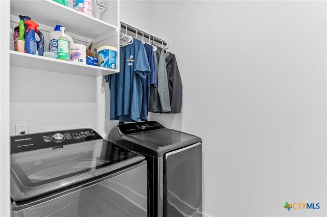 305 Reef Band Drive, Kyle, TX 78640