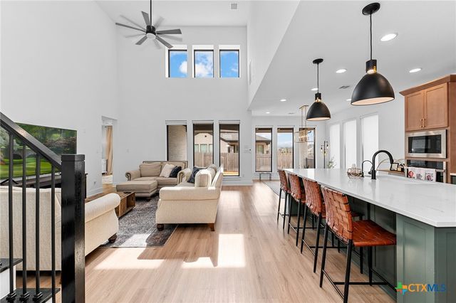 305 Reef Band Drive, Kyle, TX 78640