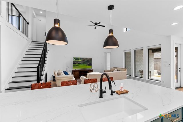 305 Reef Band Drive, Kyle, TX 78640