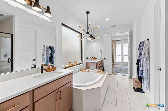 305 Reef Band Drive, Kyle, TX 78640