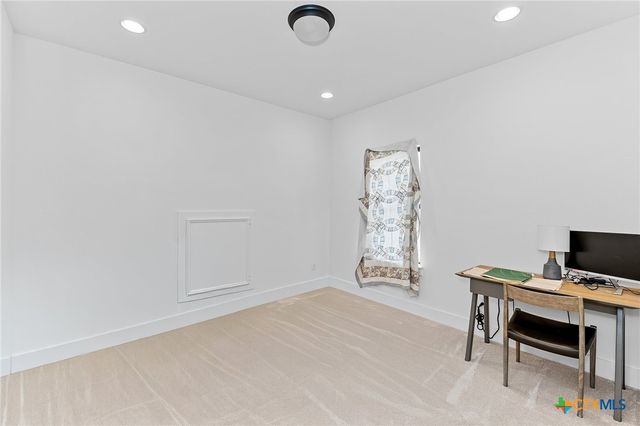 305 Reef Band Drive, Kyle, TX 78640