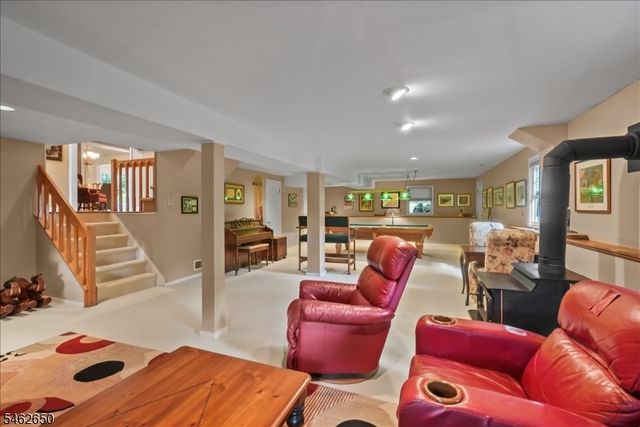 28 Underwood Rd, Montville Twp., NJ 07045