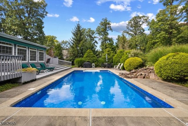 28 Underwood Rd, Montville Twp., NJ 07045