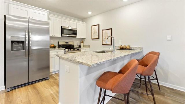 10310 Lowell Street E, Mobile, AL 36695