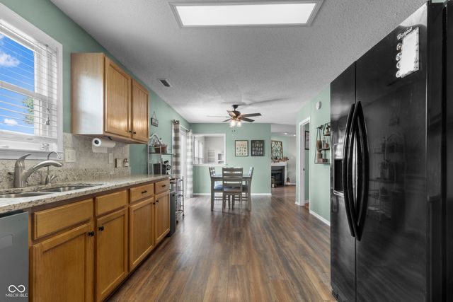 12966 Pleasant View Lane, Fishers, IN 46038