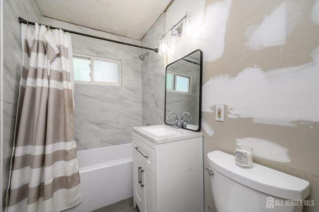 34 Hunterdon Road, West Orange, NJ 07052