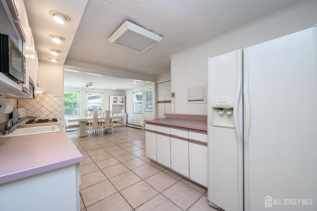 34 Hunterdon Road, West Orange, NJ 07052