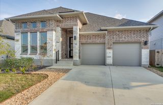 335 Alpine Lks, New Braunfels, TX 78130
