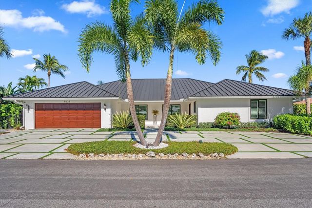 9039 SE Hawksbill Way, Hobe Sound, FL 33455