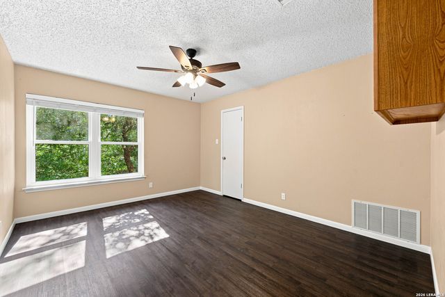 18726 N Redriver Trl, San Antonio, TX 78259