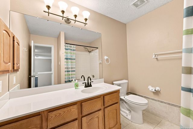 18726 N Redriver Trl, San Antonio, TX 78259