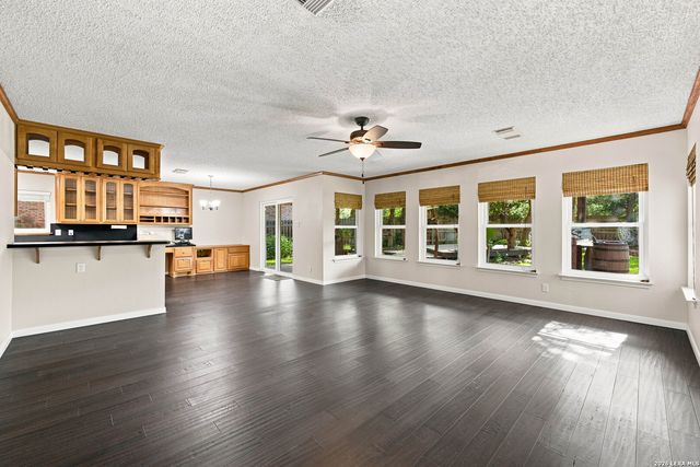 18726 N Redriver Trl, San Antonio, TX 78259