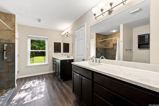 18726 N Redriver Trl, San Antonio, TX 78259