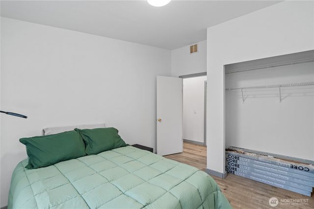 48 Robin Lane, Pacific Beach, WA 98571