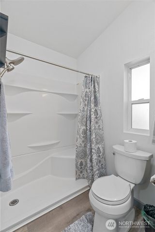 48 Robin Lane, Pacific Beach, WA 98571