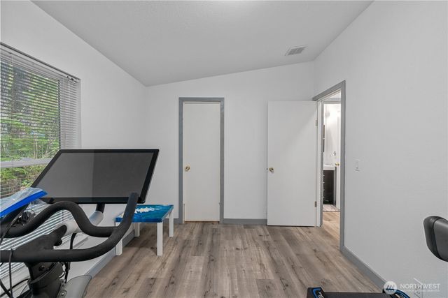 48 Robin Lane, Pacific Beach, WA 98571