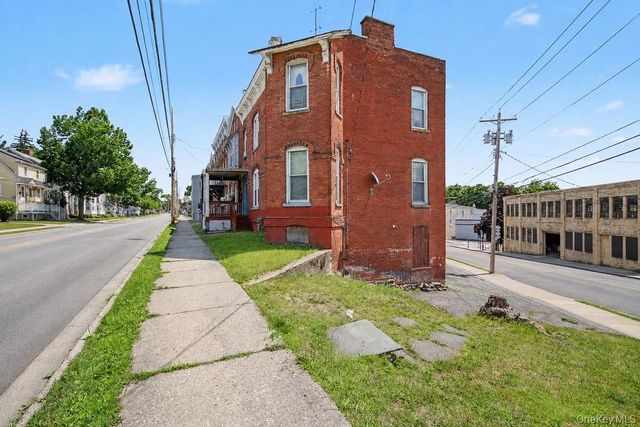 52 Linden Avenue, Middletown, NY 10940