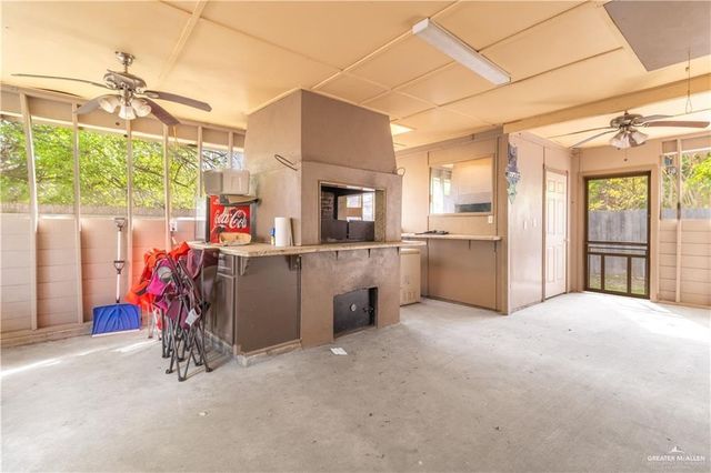 2216 Llano Grande Lane, Edinburg, TX 78542