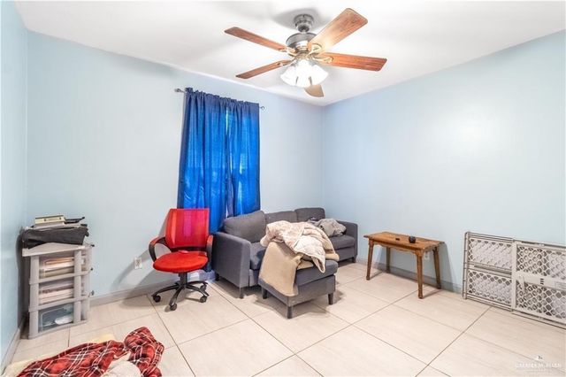 2216 Llano Grande Lane, Edinburg, TX 78542