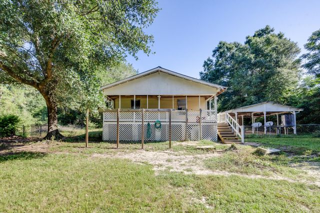 965 B Street, Crestview, FL 32536