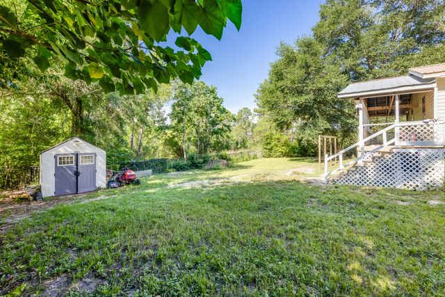 965 B Street, Crestview, FL 32536