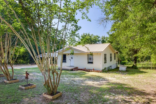 965 B Street, Crestview, FL 32536