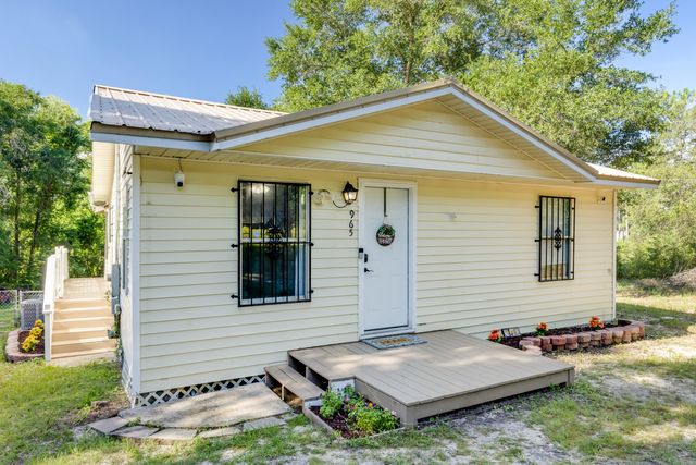 965 B Street, Crestview, FL 32536
